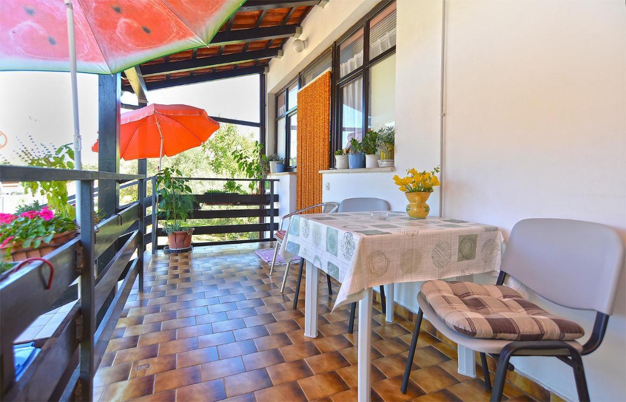 Rooms Veli Vrh 2208 Pula Bagian luar foto